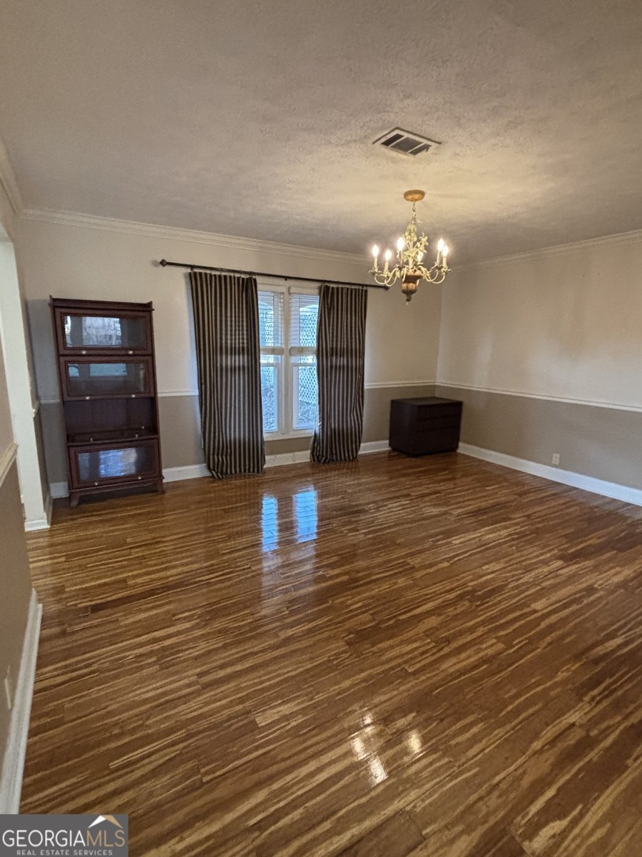 228 Sivell Road Lagrange - 37