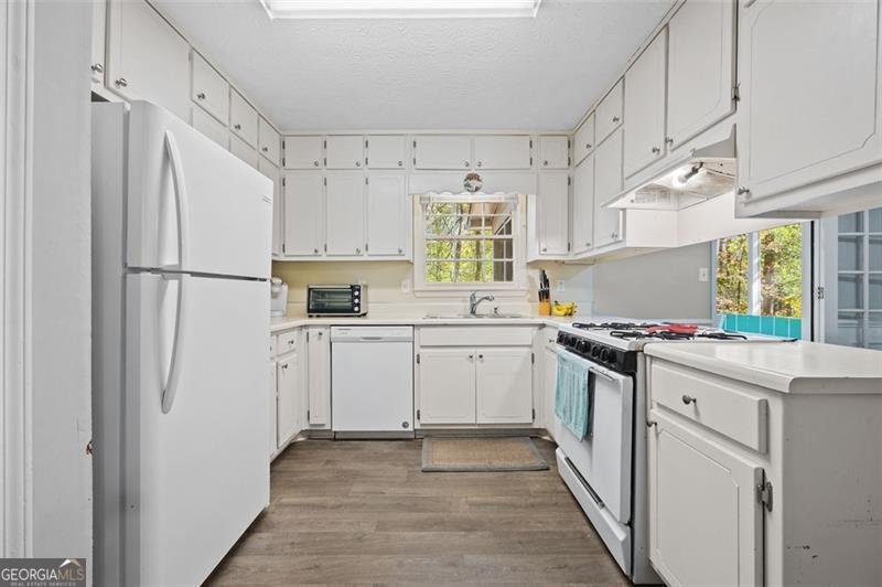 140 SPRINGVALLEY Circle Stockbridge - 5