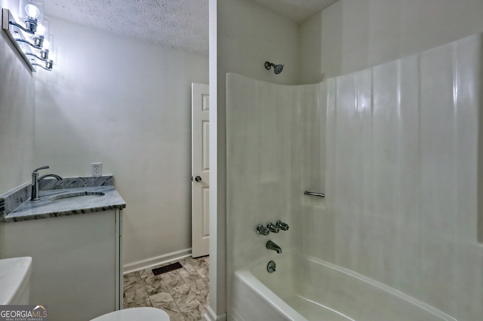 271 Modoc Drive Cornelia - 23