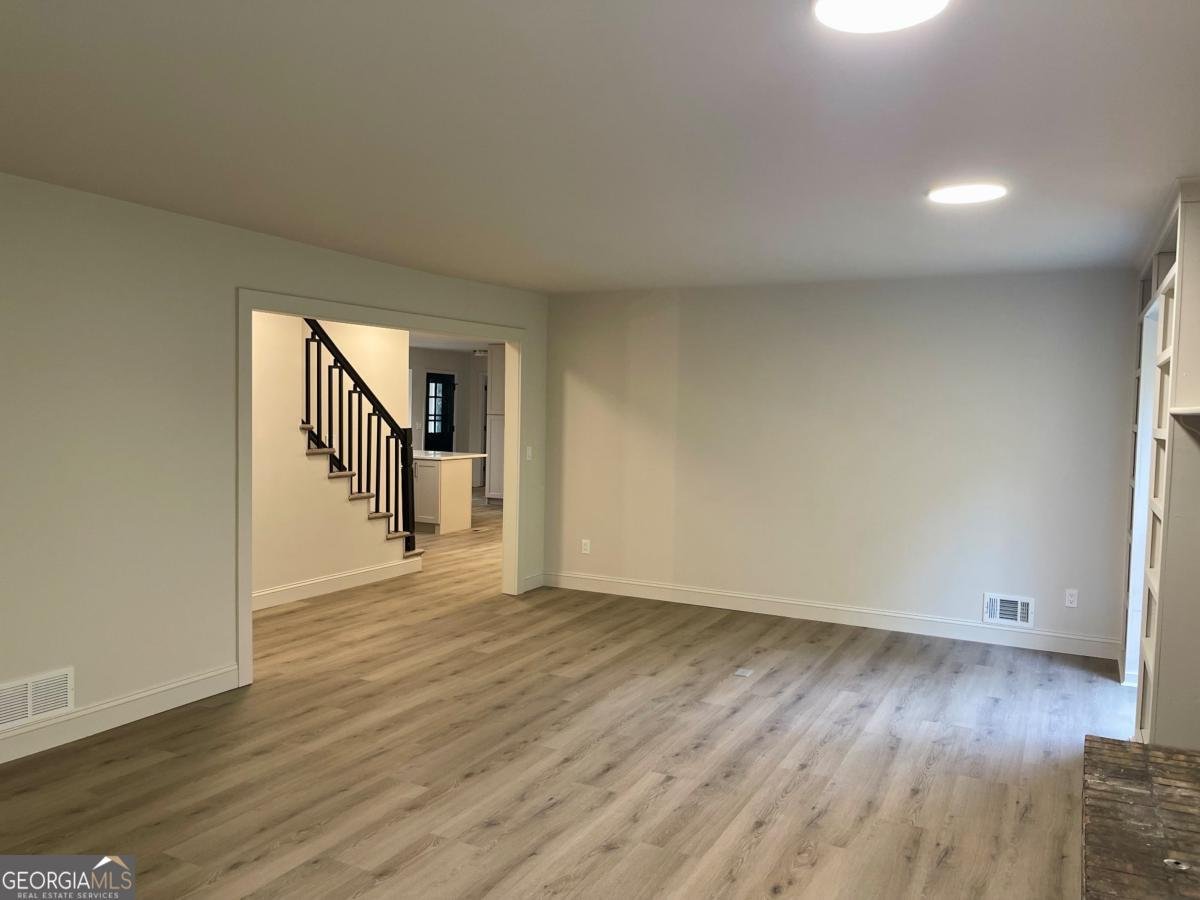 537 Shay Drive Marietta - 19