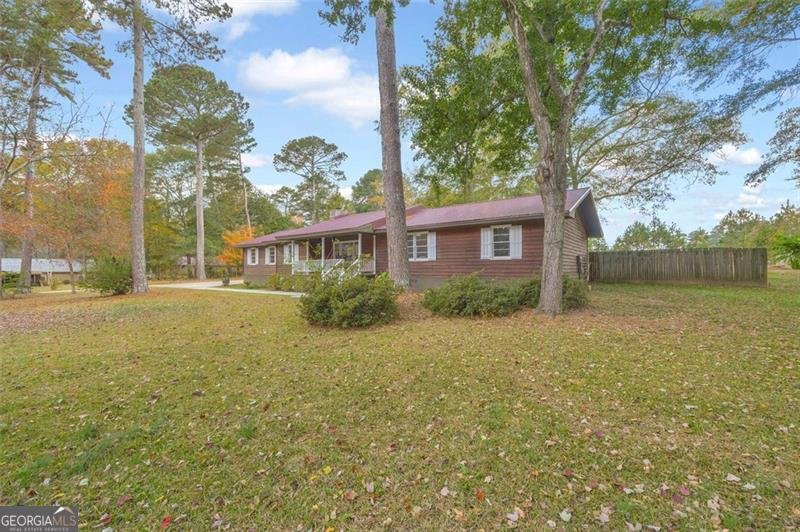 1715 BEAVERDAM Road Winterville - 33