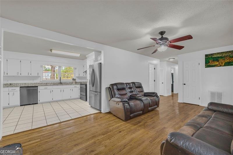 1715 BEAVERDAM Road Winterville - 8