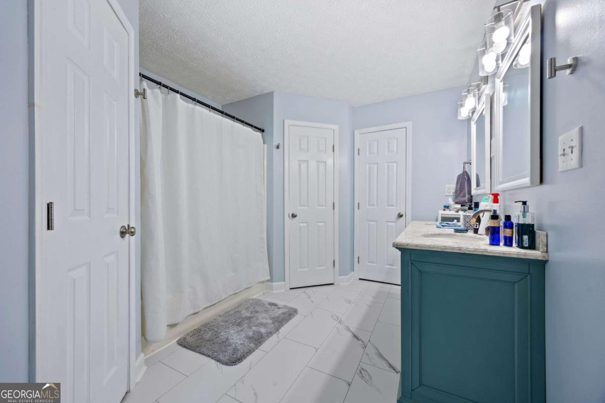 190 Helen Lane Stockbridge - 15