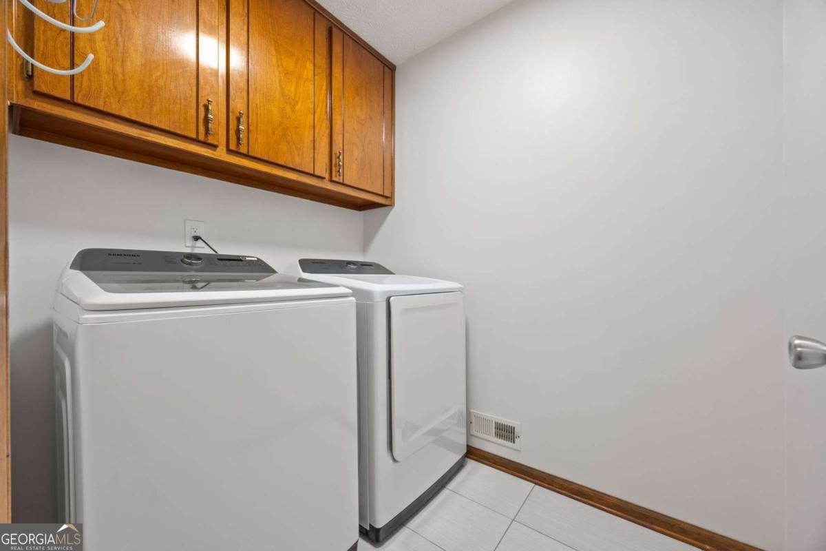 190 Helen Lane Stockbridge - 22