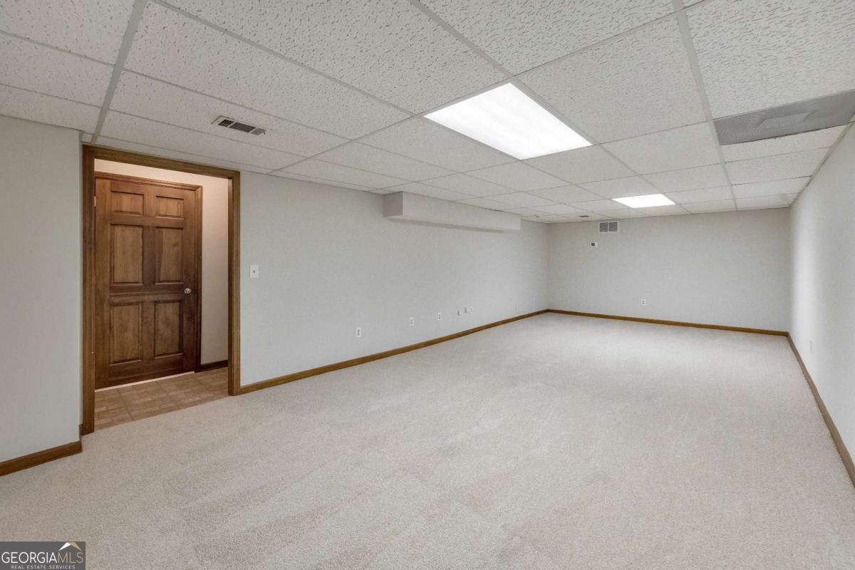 2581 Oak Village Place Marietta - 13