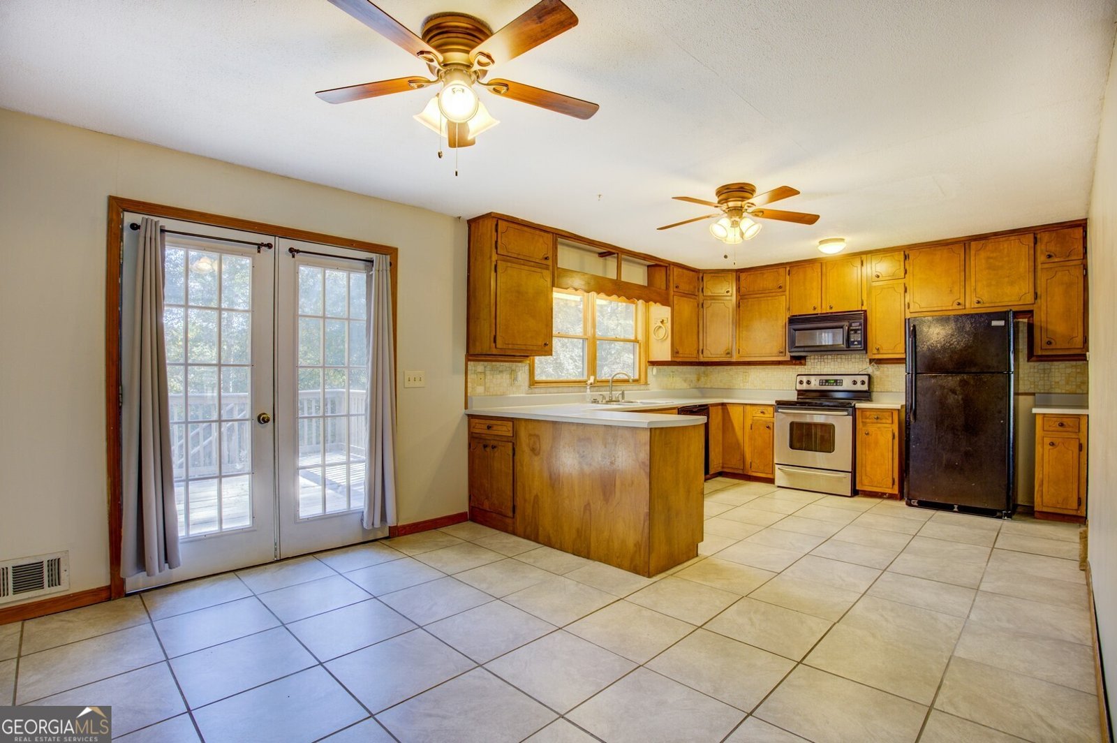 2531 Hill Circle Conyers - 17