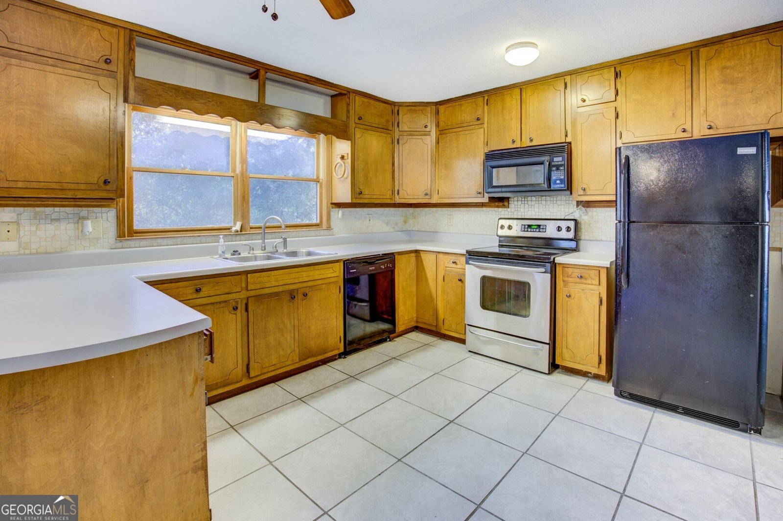 2531 Hill Circle Conyers - 18