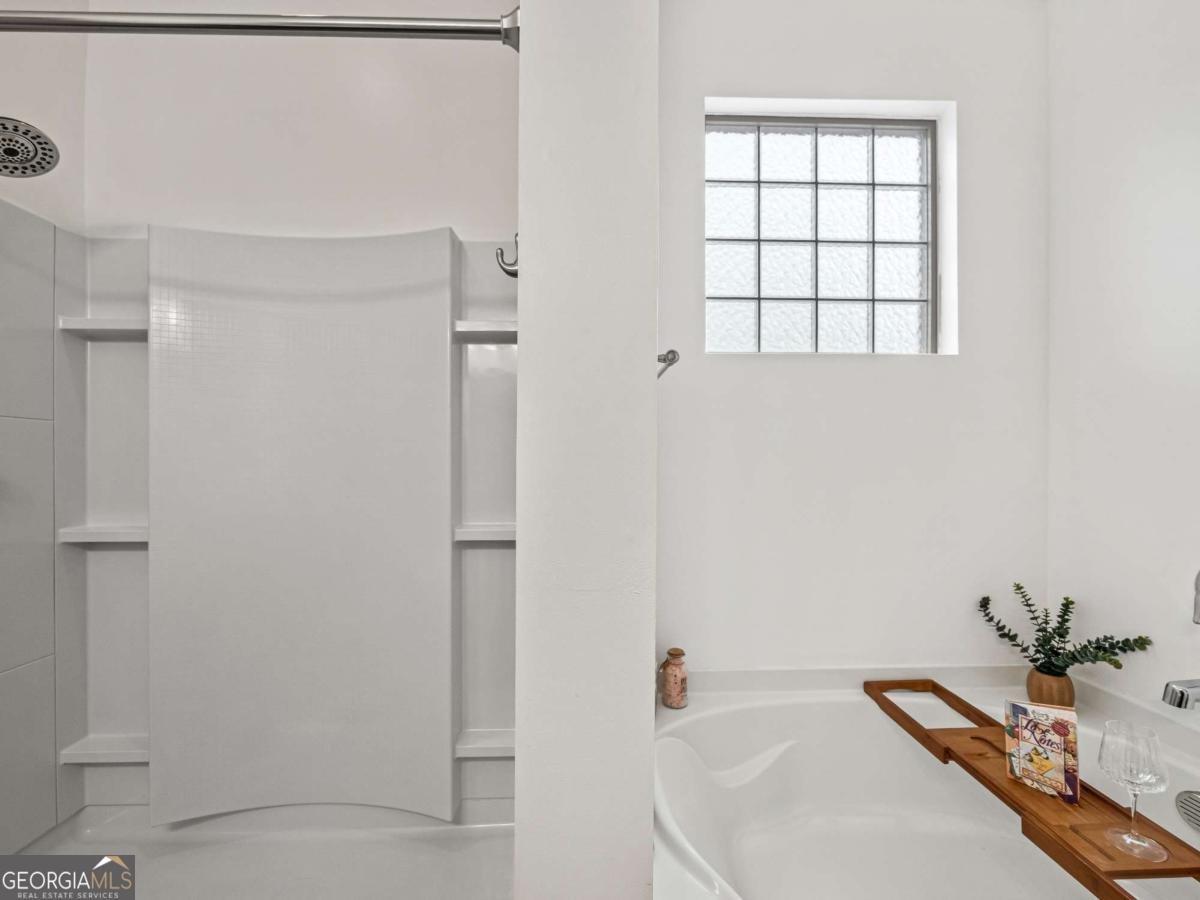 3271 Heatherwood Drive Gainesville - 23