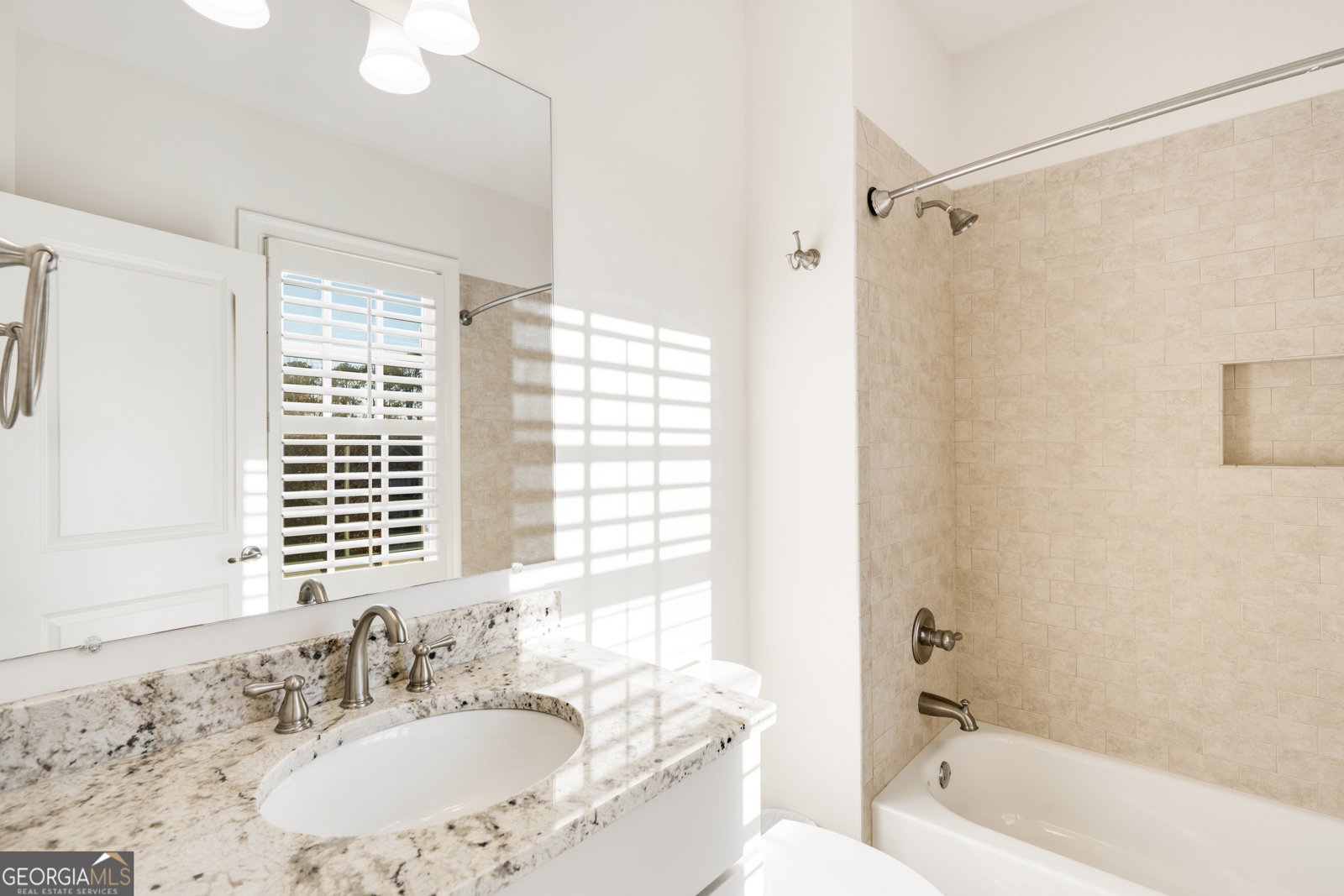 2589 Ashford Road Brookhaven - 36