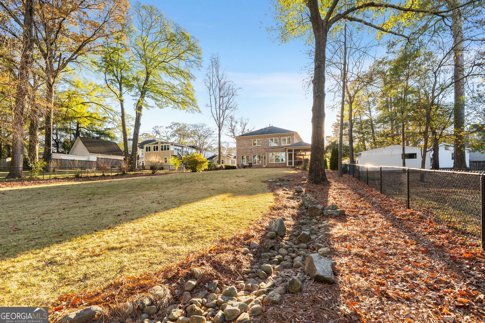 2589 Ashford Road Brookhaven - 49