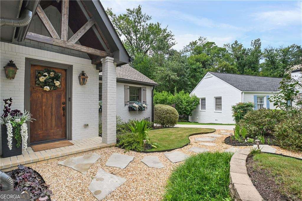 2067 Fairhaven Circle Atlanta - 2