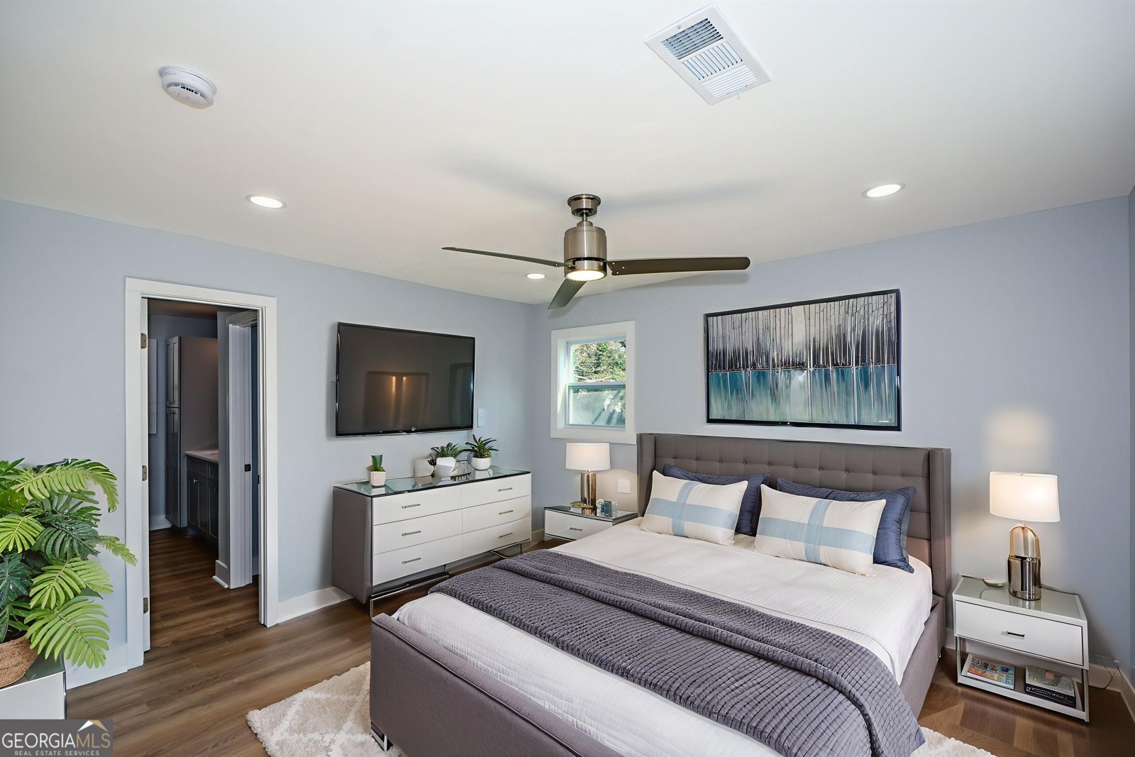 1679 Emerald Avenue Atlanta - 43