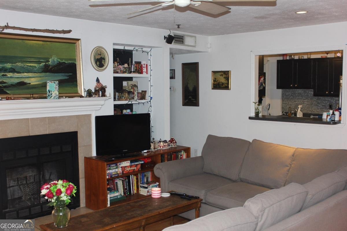 2697 Vinings Central Drive Atlanta - 2