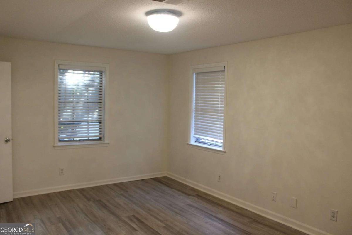 115 PLANTATION Drive Clarkston - 11