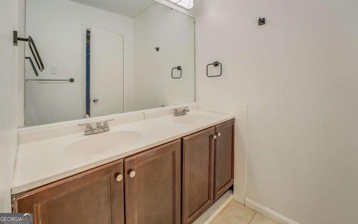 115 PLANTATION Drive Clarkston - 7