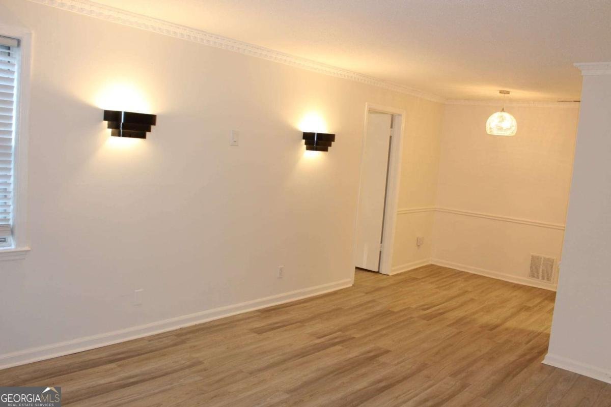 115 PLANTATION Drive Clarkston - 8