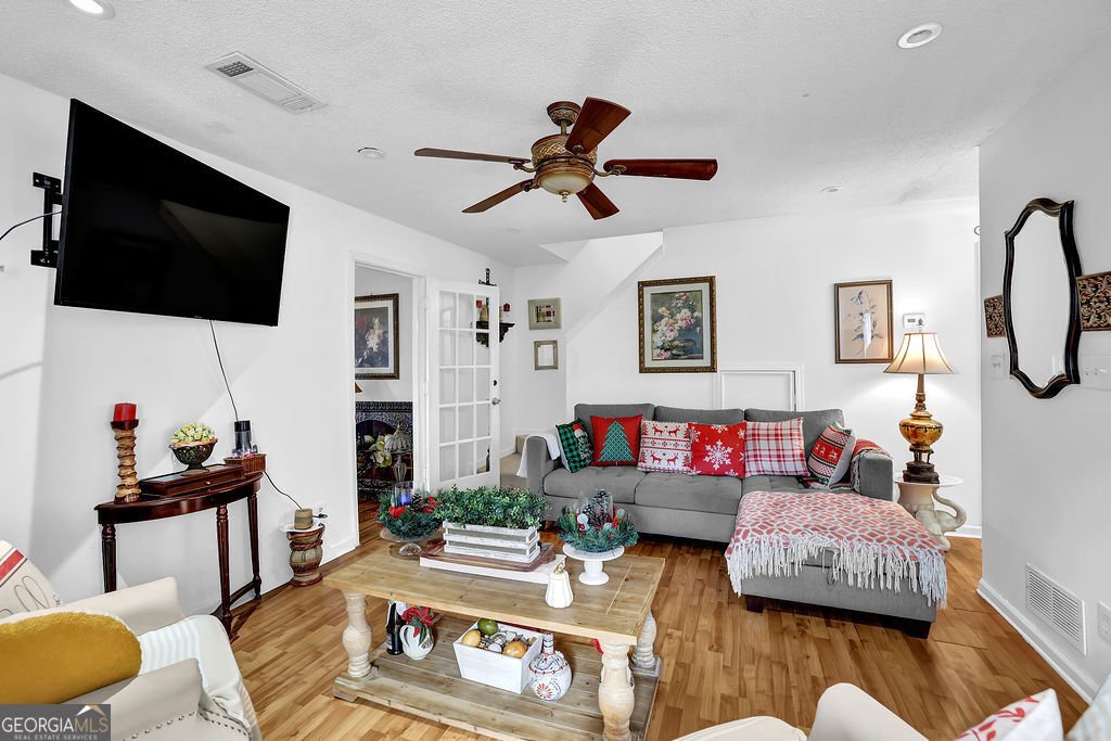 5073 Farm Valley Drive Woodstock - 8