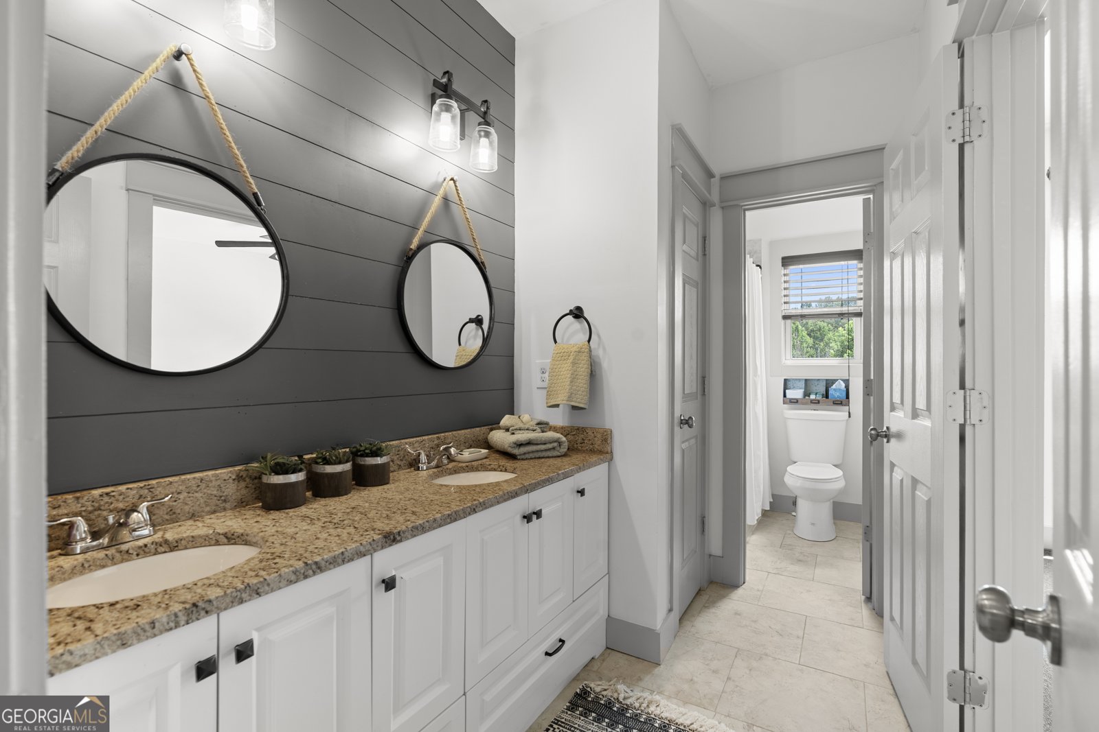 1186 Lincoln Drive Marietta - 22