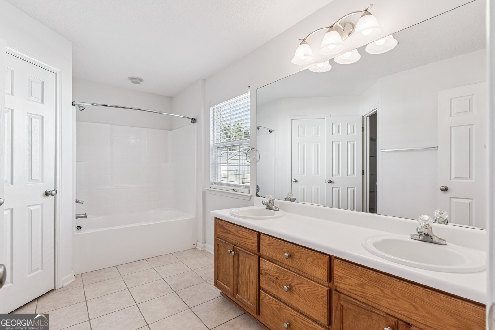 606 Victoria Circle St. Marys - 14