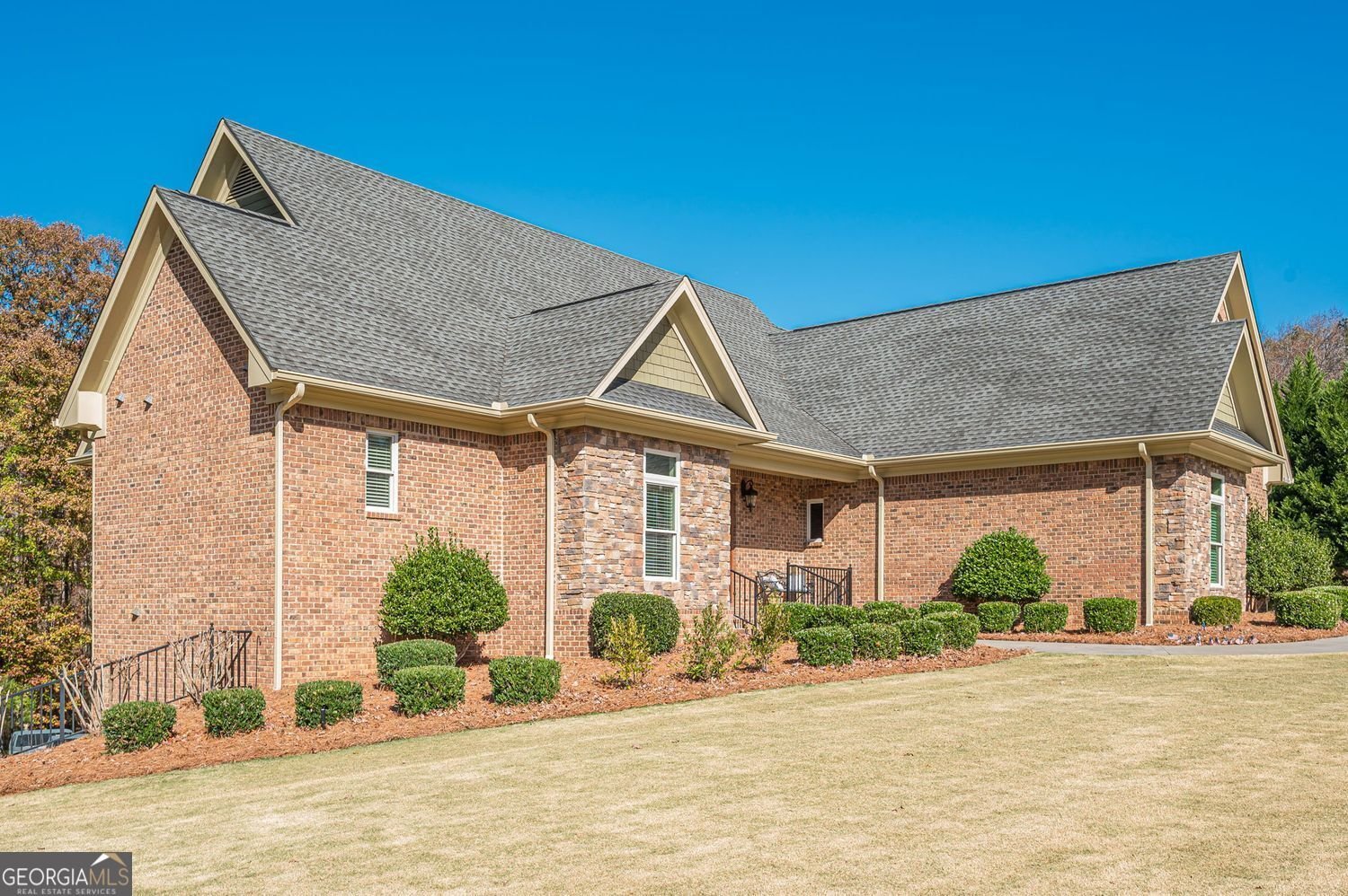 8515 Glen Lake Drive Cumming - 33