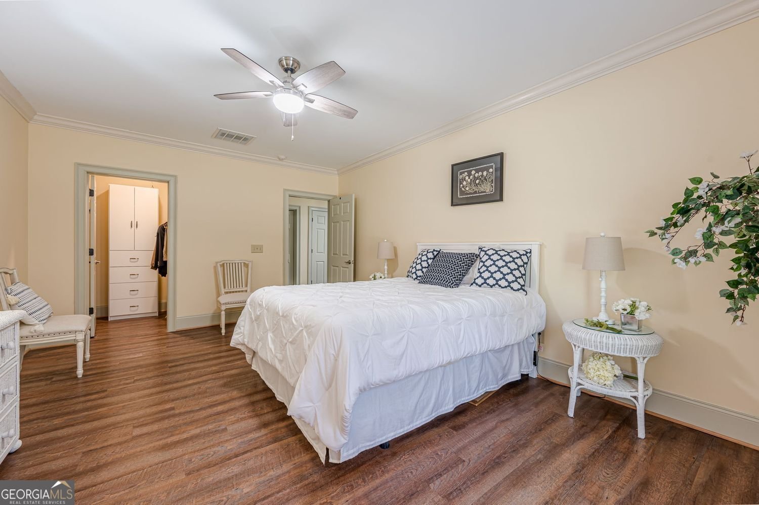 8515 Glen Lake Drive Cumming - 55