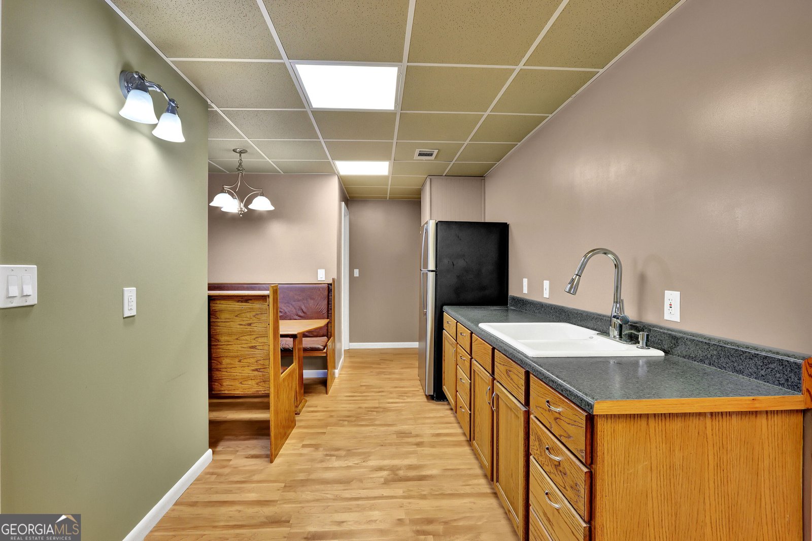 1010 Chapel Hill Drive Lawrenceville - 72