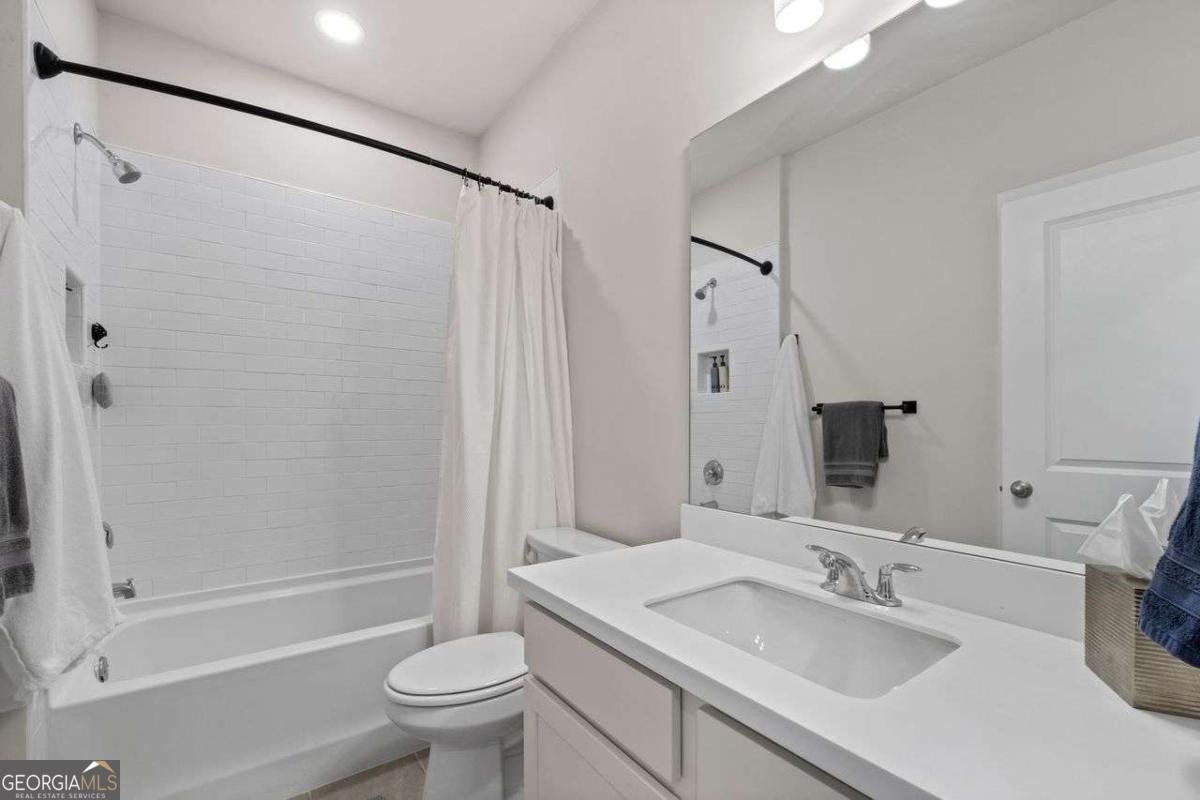 1204 Waterfall Court Cumming - 16