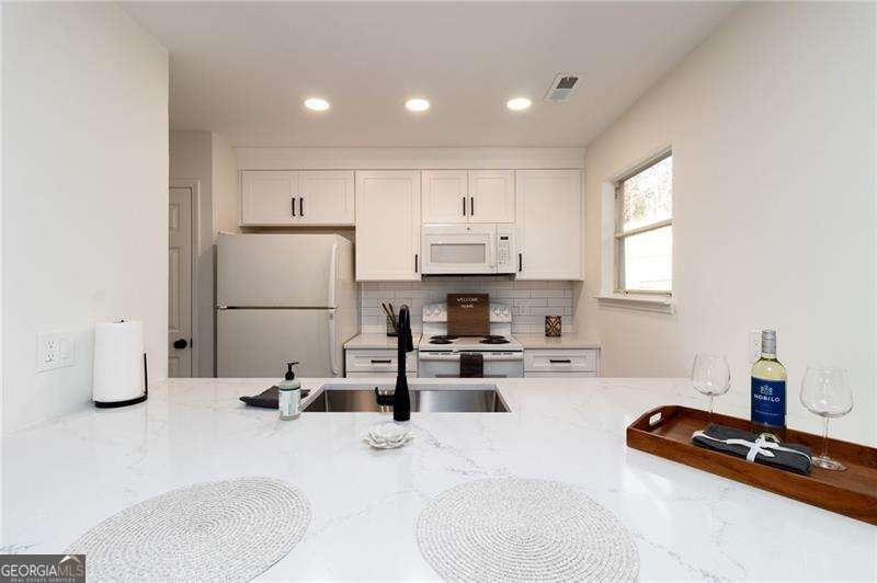 4530 Hickory Forest Drive Acworth - 13