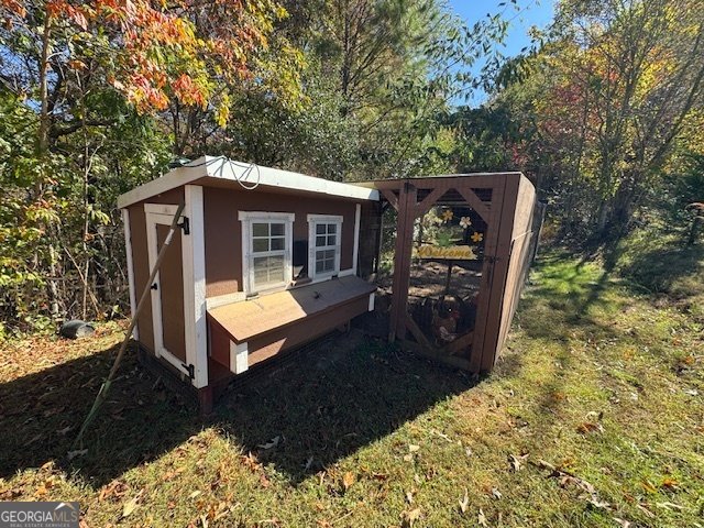 22 Orange Lane McCaysville - 38