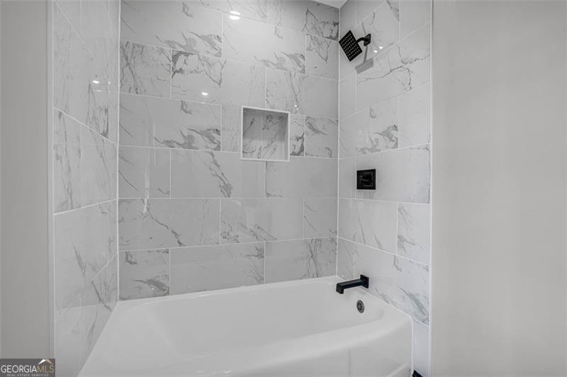 529 COLLEGE Street Jackson - 20