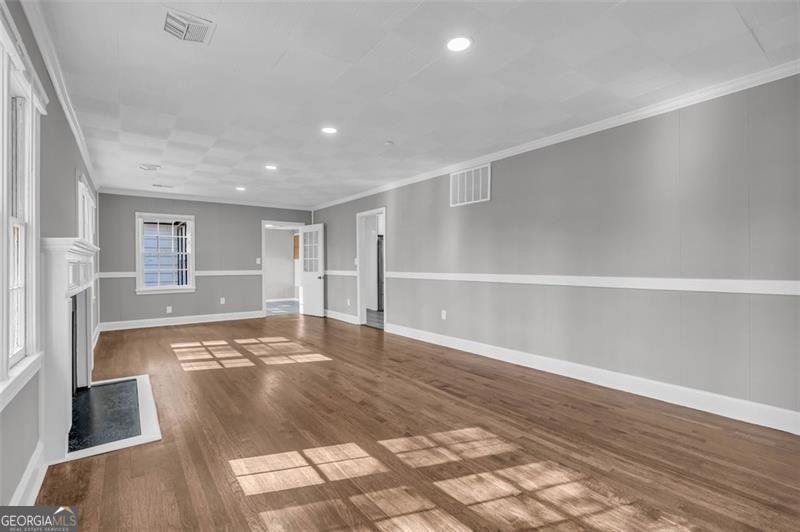 529 COLLEGE Street Jackson - 46