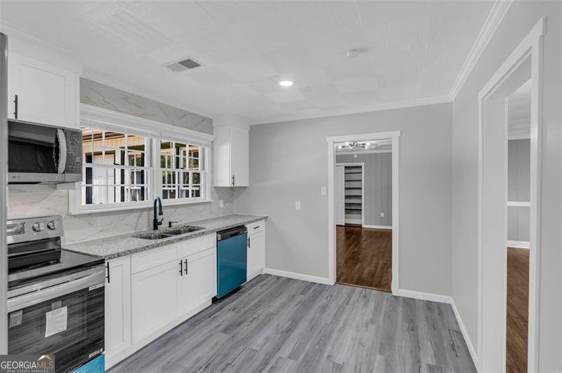 529 COLLEGE Street Jackson - 5