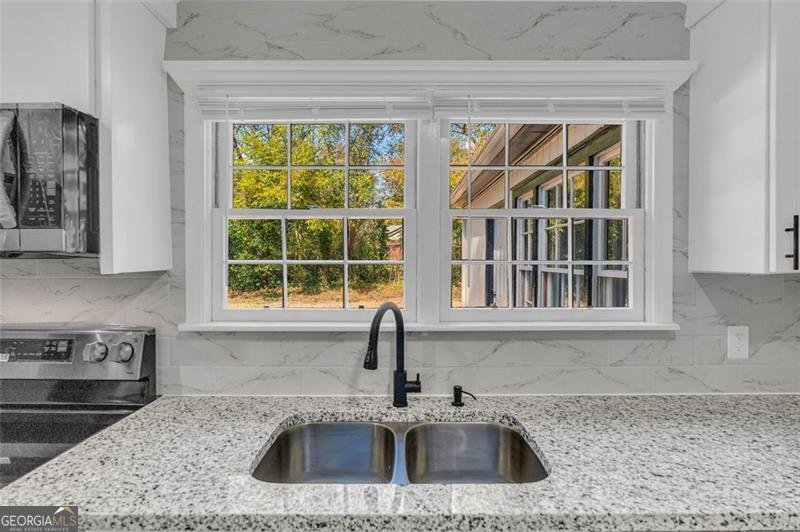 529 COLLEGE Street Jackson - 7