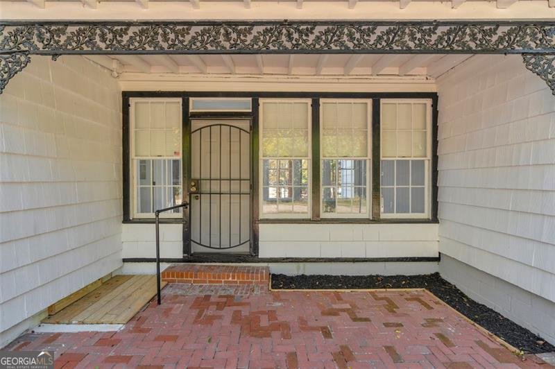 529 COLLEGE Street Jackson - 80