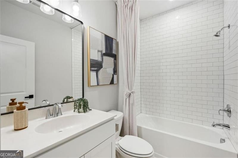 2090 Emmet Park Lane Decatur - 63