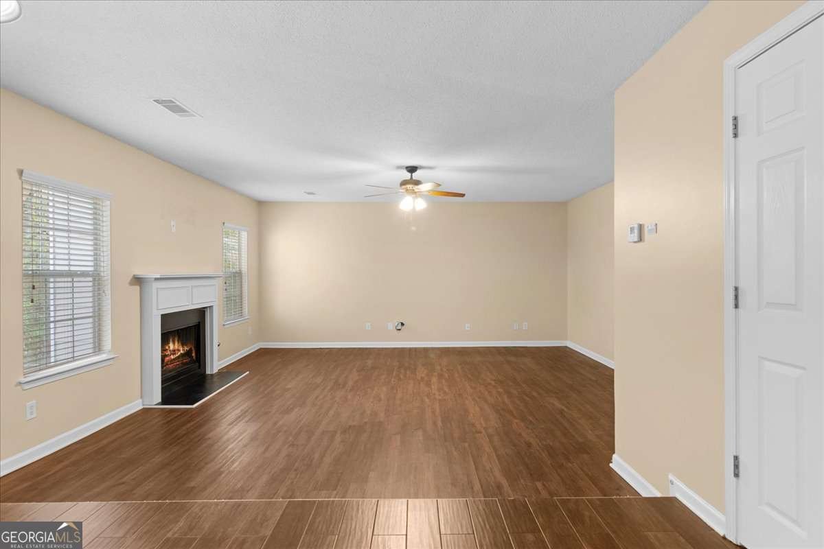 4909 Lily Stem Drive Auburn - 18