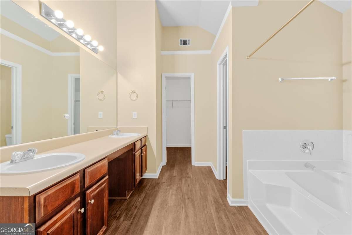 4909 Lily Stem Drive Auburn - 34