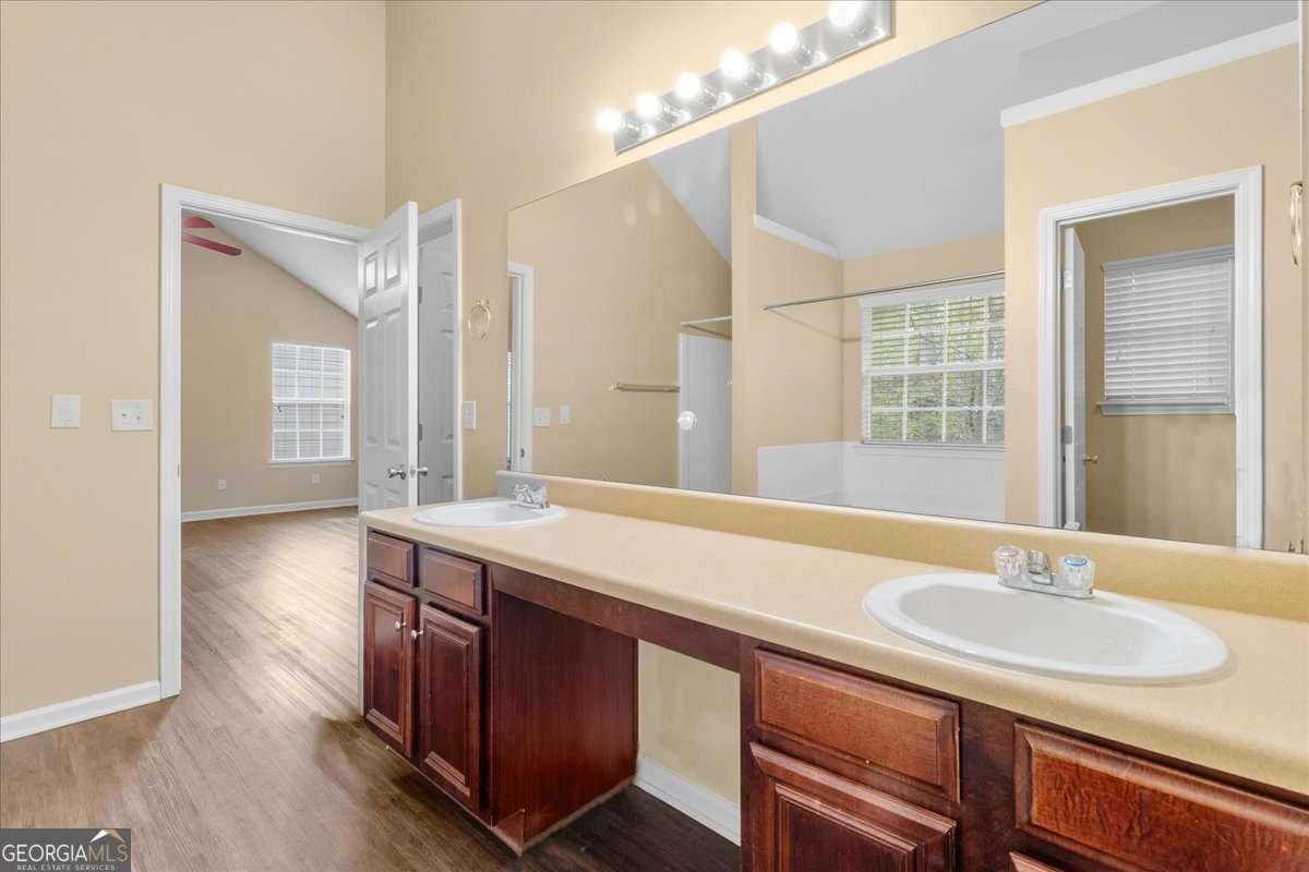 4909 Lily Stem Drive Auburn - 37