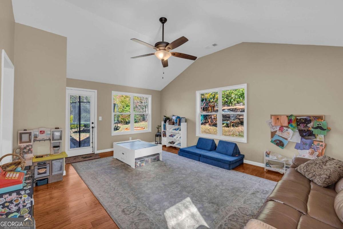 6225 Port Drive Flowery Branch - 11