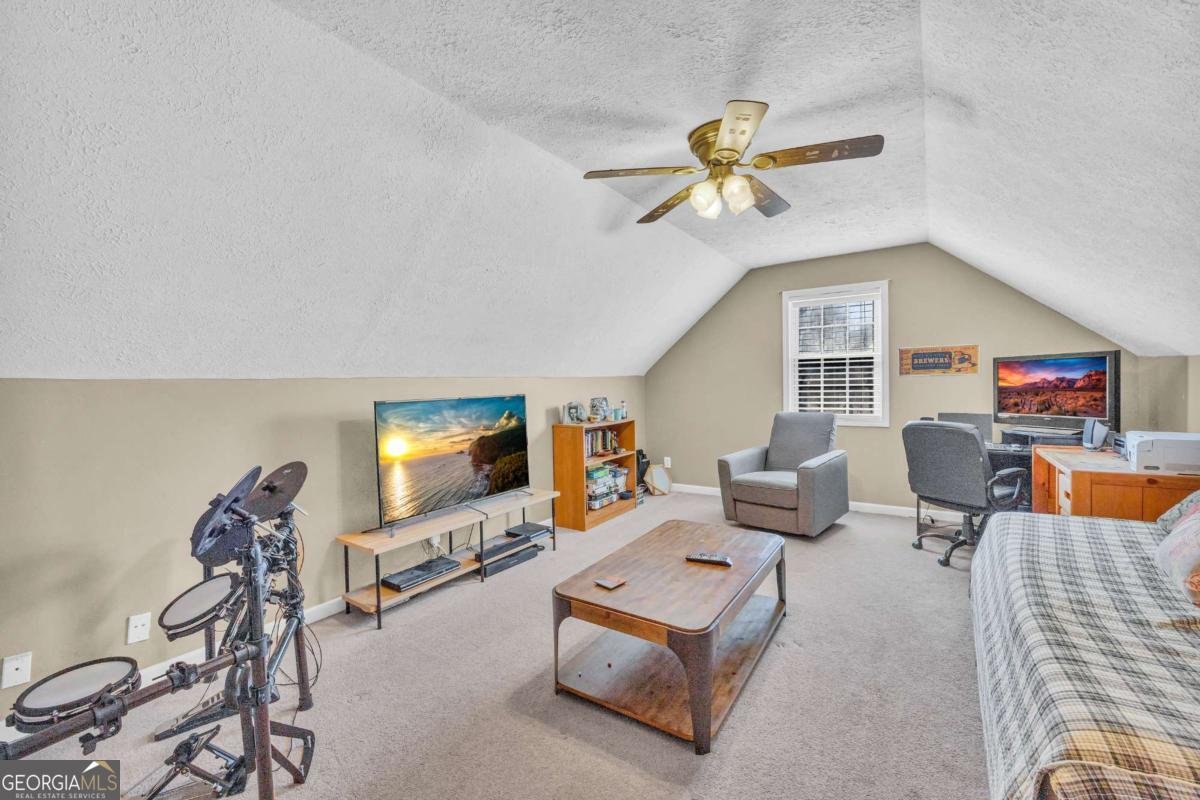 6225 Port Drive Flowery Branch - 34