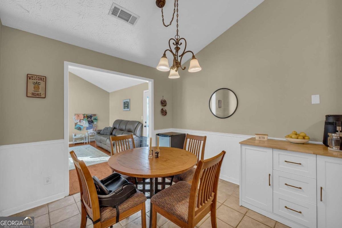 6225 Port Drive Flowery Branch - 9