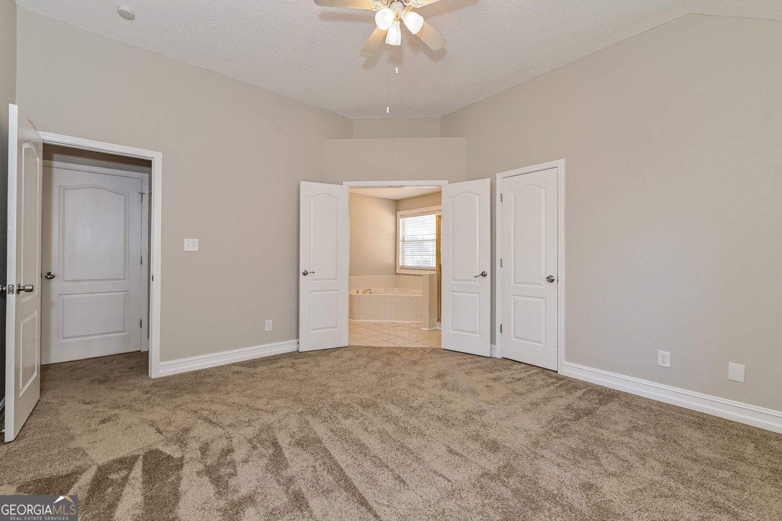 106 Emerald Lane Hampton - 10