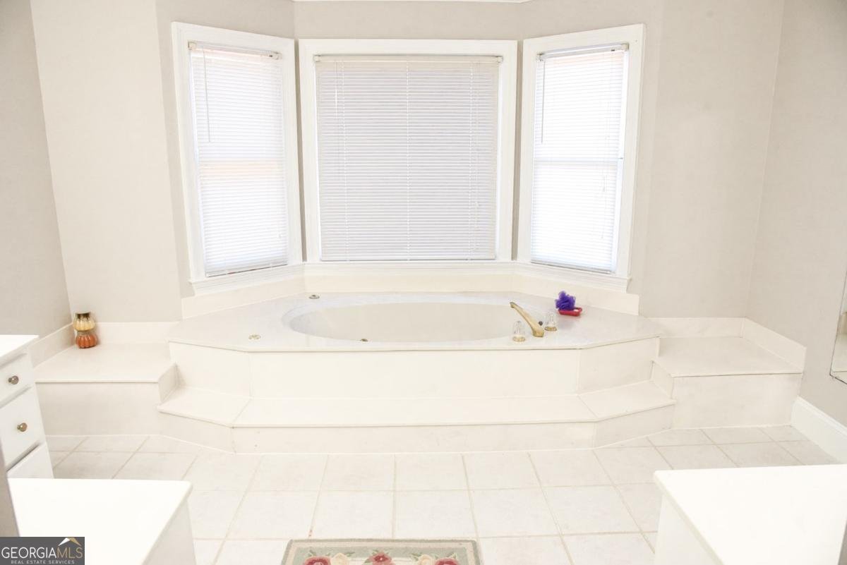 100 Acorn Ridge Fayetteville - 27