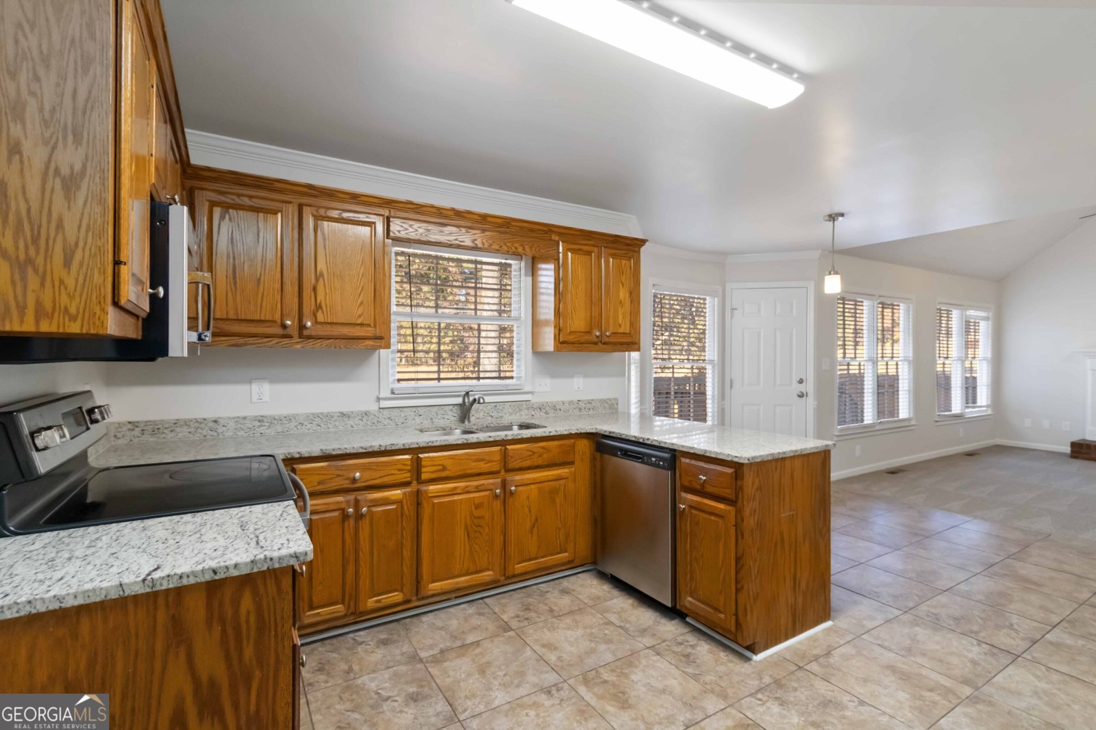 3477 Chinaberry Lane Snellville - 12