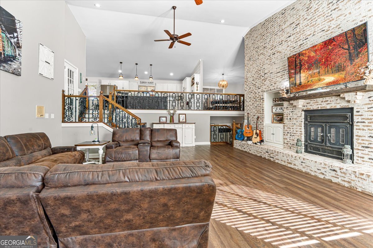 230 Tucker Road Warner Robins - 31