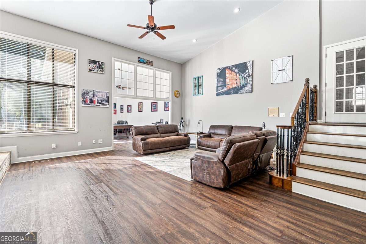 230 Tucker Road Warner Robins - 32