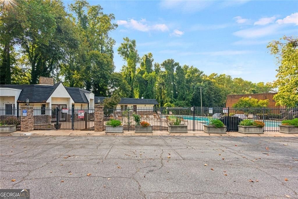 125 River Drive Sandy Springs - 35