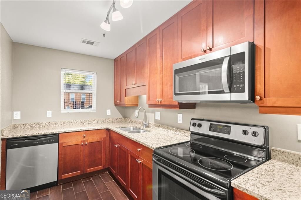 125 River Drive Sandy Springs - 9