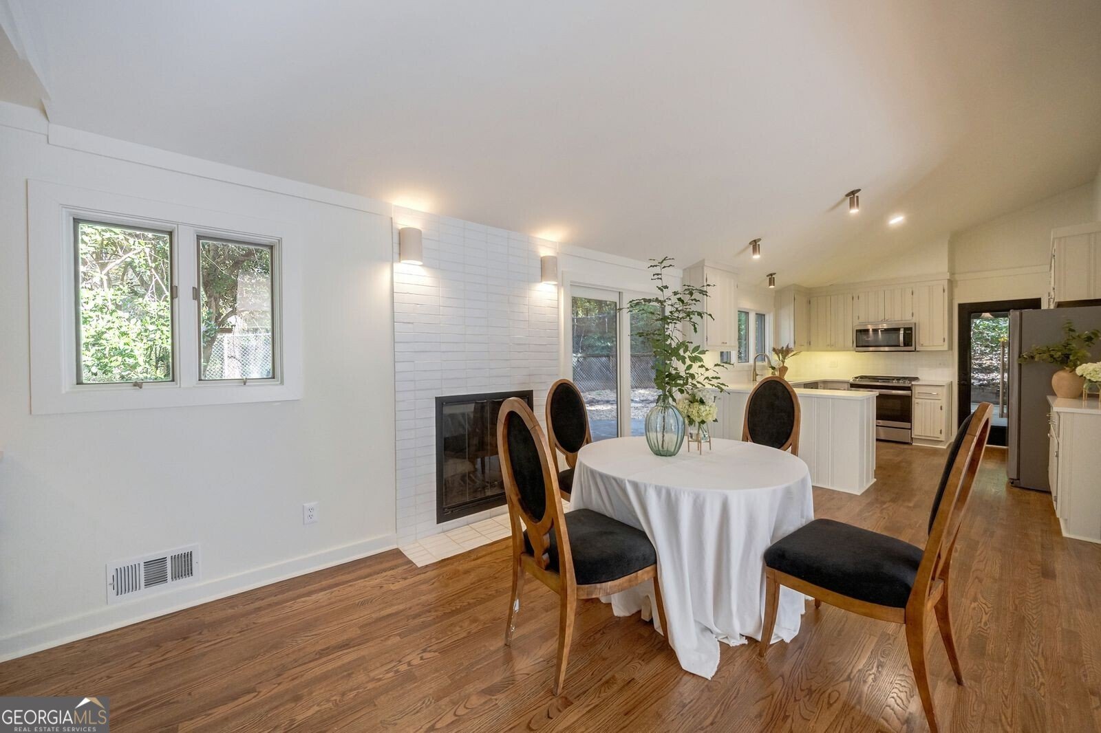 922 Barton Woods Road Atlanta - 2