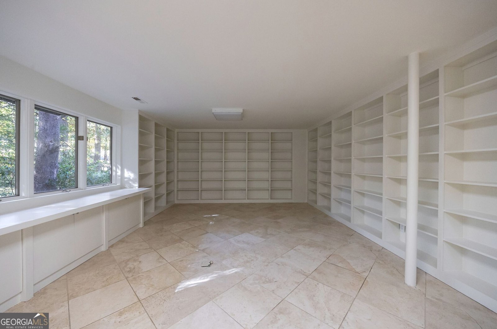 922 Barton Woods Road Atlanta - 27